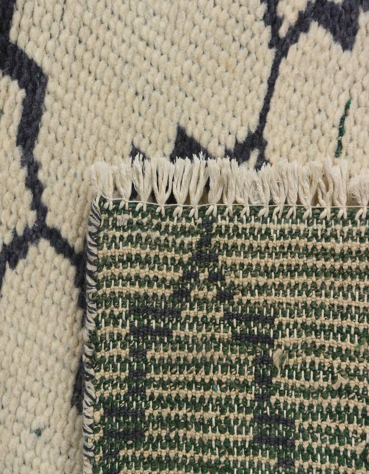 Detail image of 4' 7 x 8' 3  Hand Knotted Moroccan Wool Rug