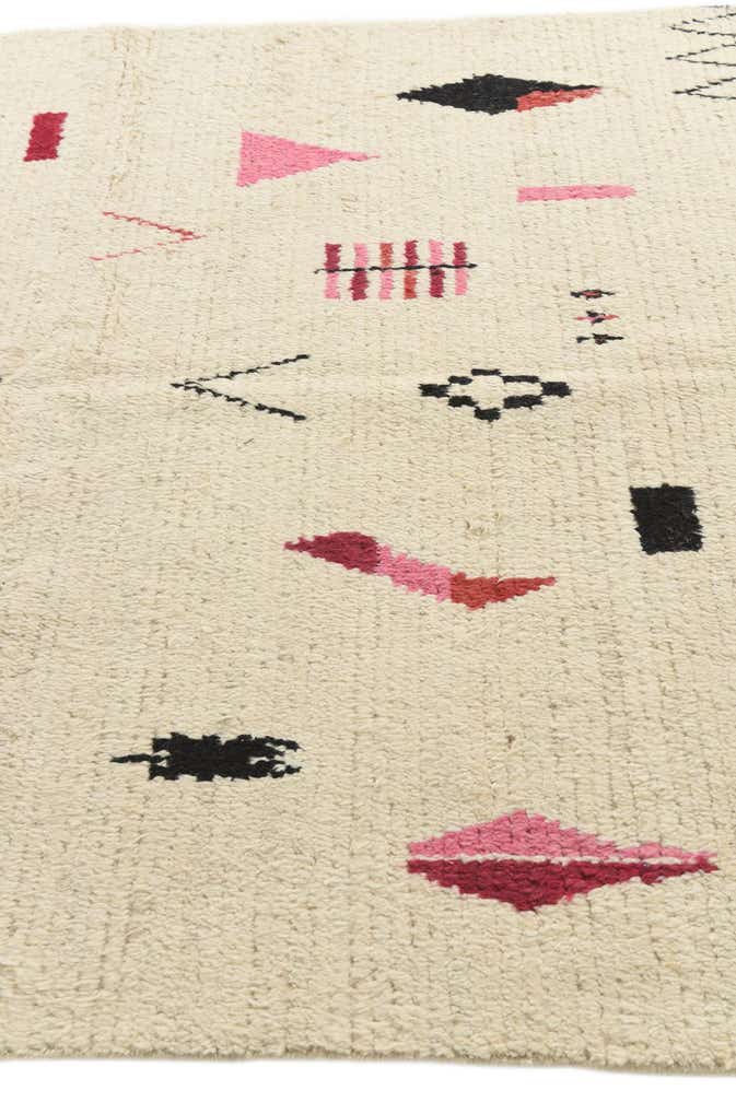 5' 10 x 9' 8 Hand Knotted Moroccan Wool Rug