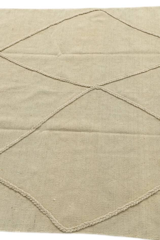 Detail image of 4' 2 x 6' 1 Hand Knotted Moroccan Wool Rug