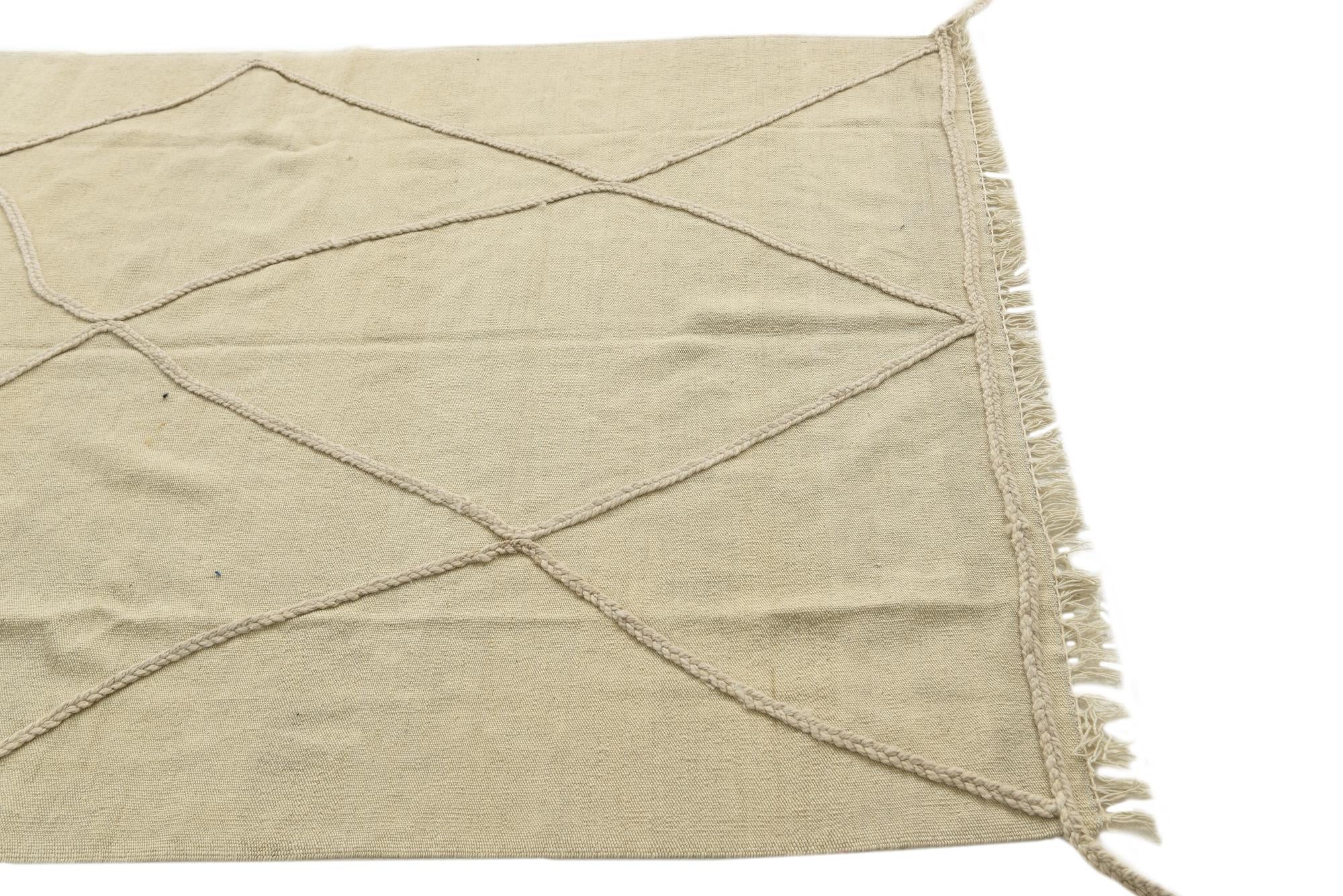 4' 10 x 6' 8 Hand Knotted Moroccan Wool Rug