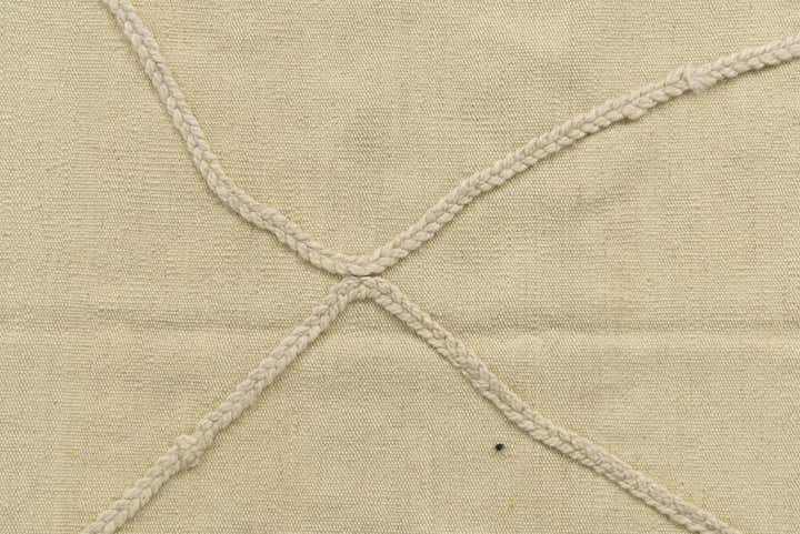 4' 10 x 6' 8 Hand Knotted Moroccan Wool Rug