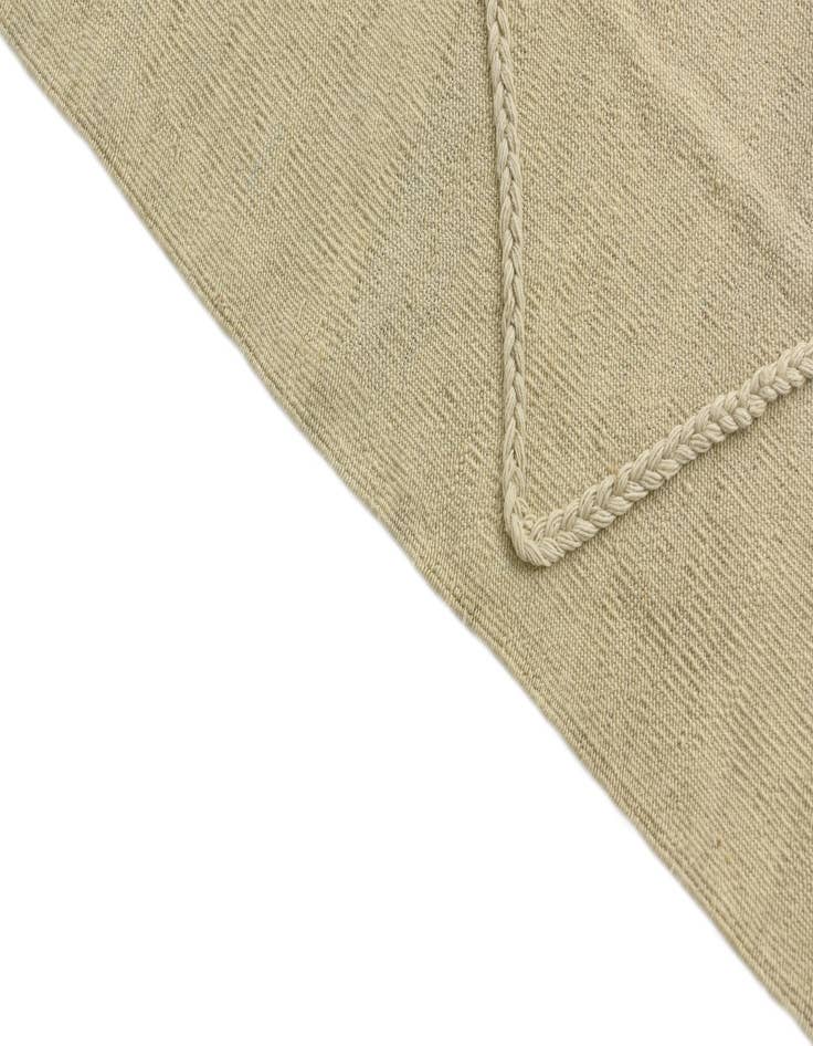 Detail image of 4' 2 x 6' 2  Hand Knotted Moroccan Wool Rug