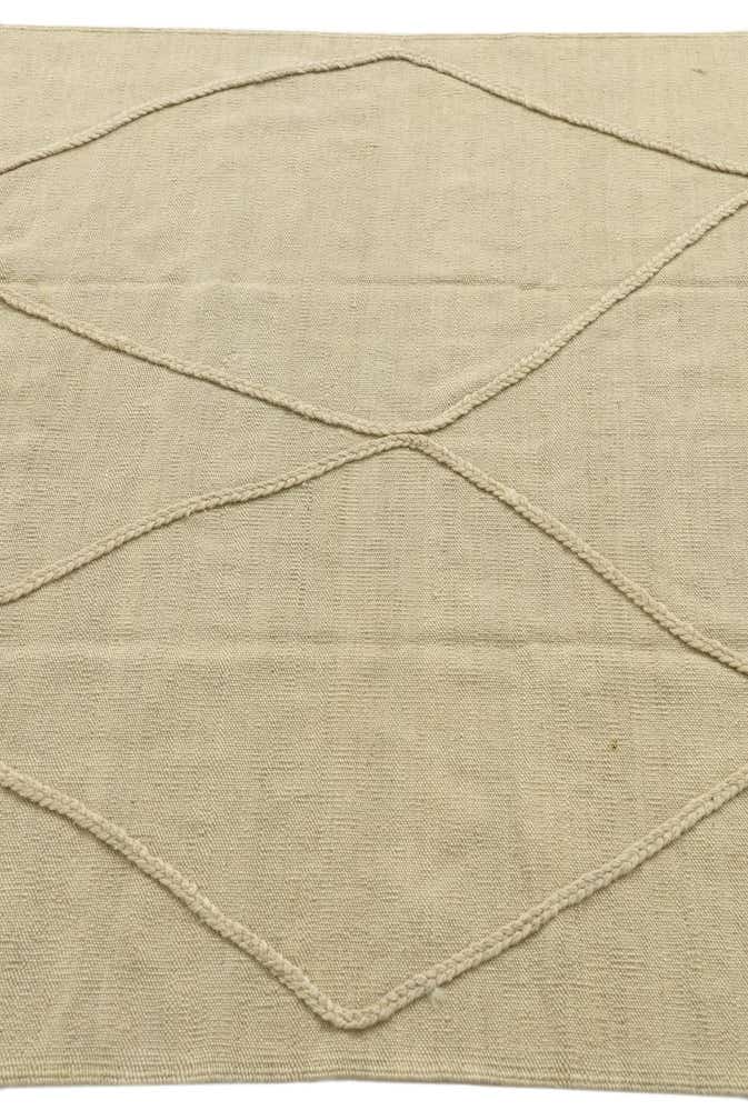 4' 1 x 6' Hand Knotted Moroccan Wool Rug