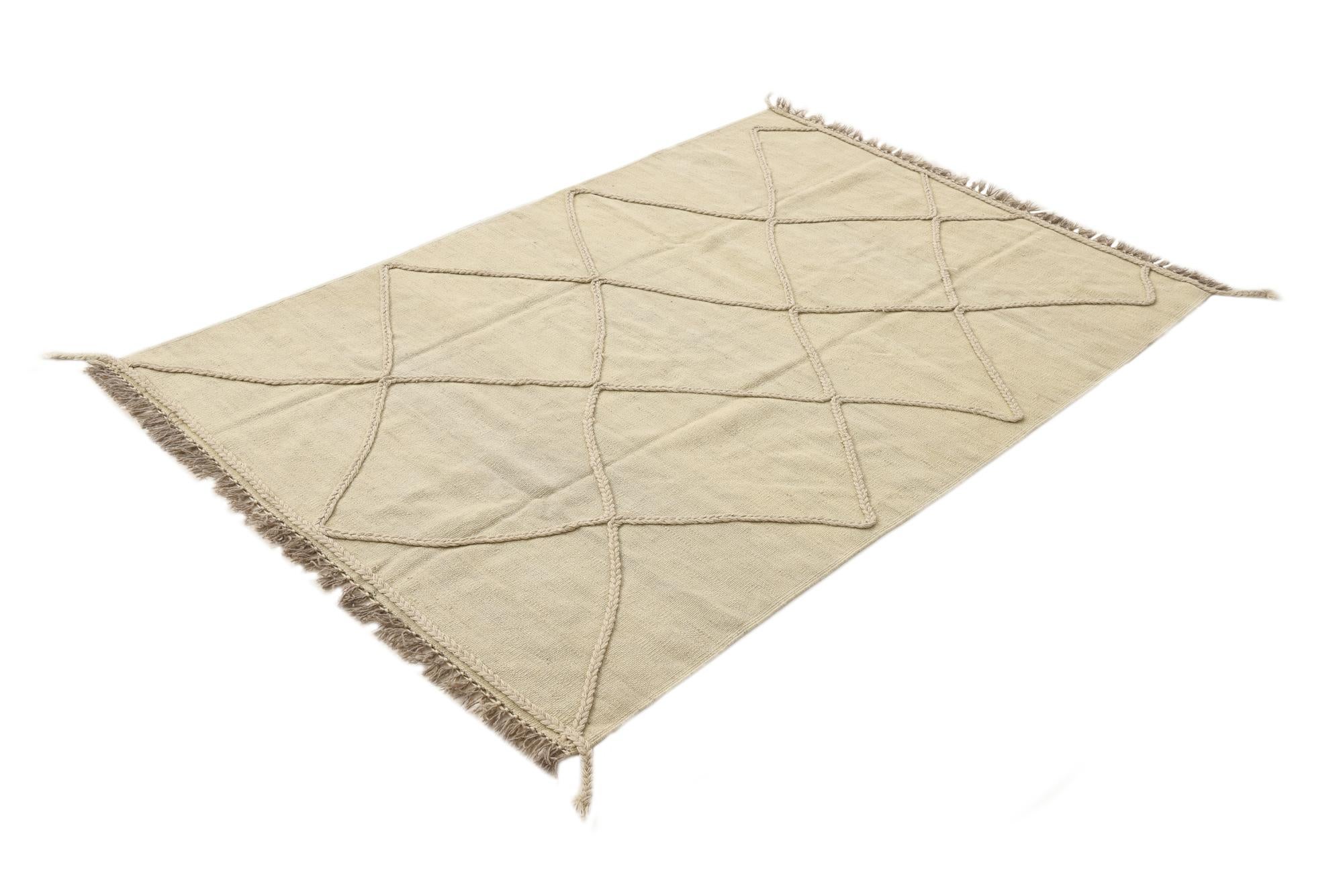 4' 1 x 6' Hand Knotted Moroccan Wool Rug