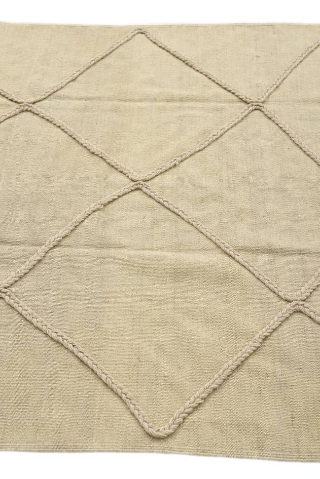 Detail image of 4' 1 x 6' Hand Knotted Moroccan Wool Rug