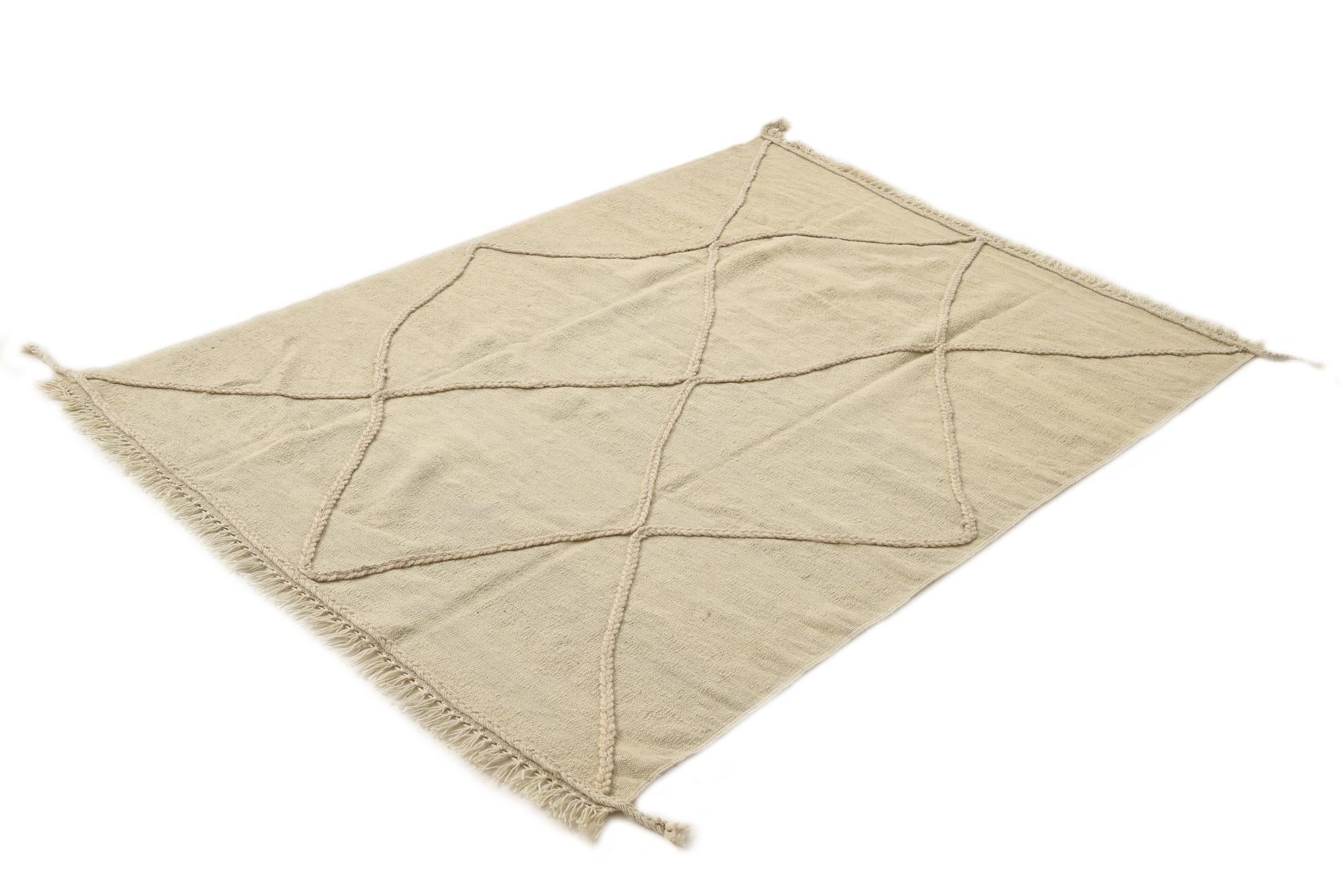 4' 2 x 6' Hand Knotted Moroccan Wool Rug