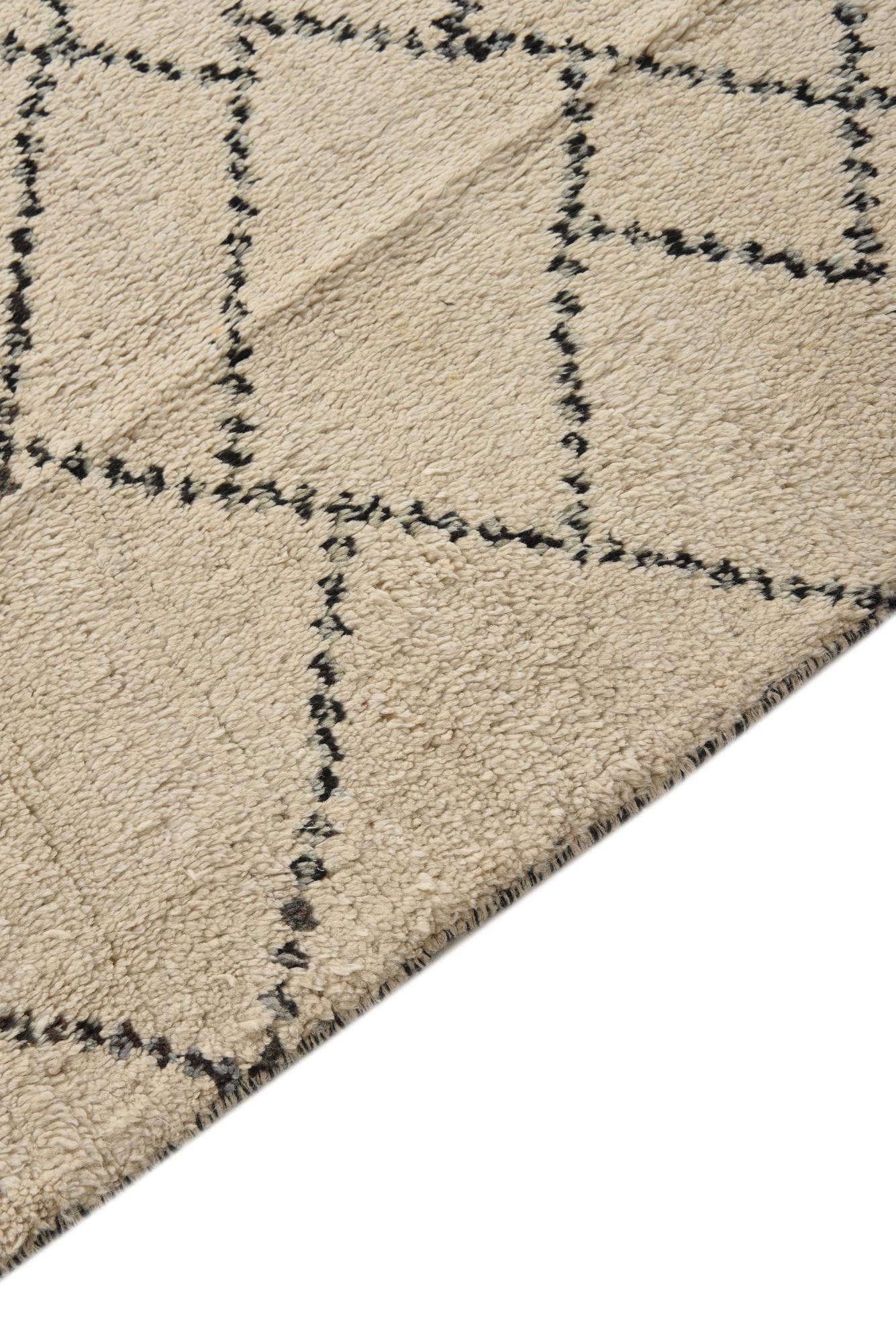 8' x 10' 3 Hand Knotted Moroccan Wool Rug