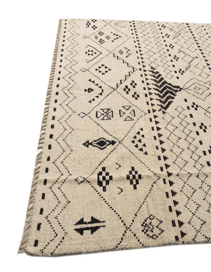 Detail image of 8' 2 x 10' 2  Hand Knotted Moroccan Wool Rug