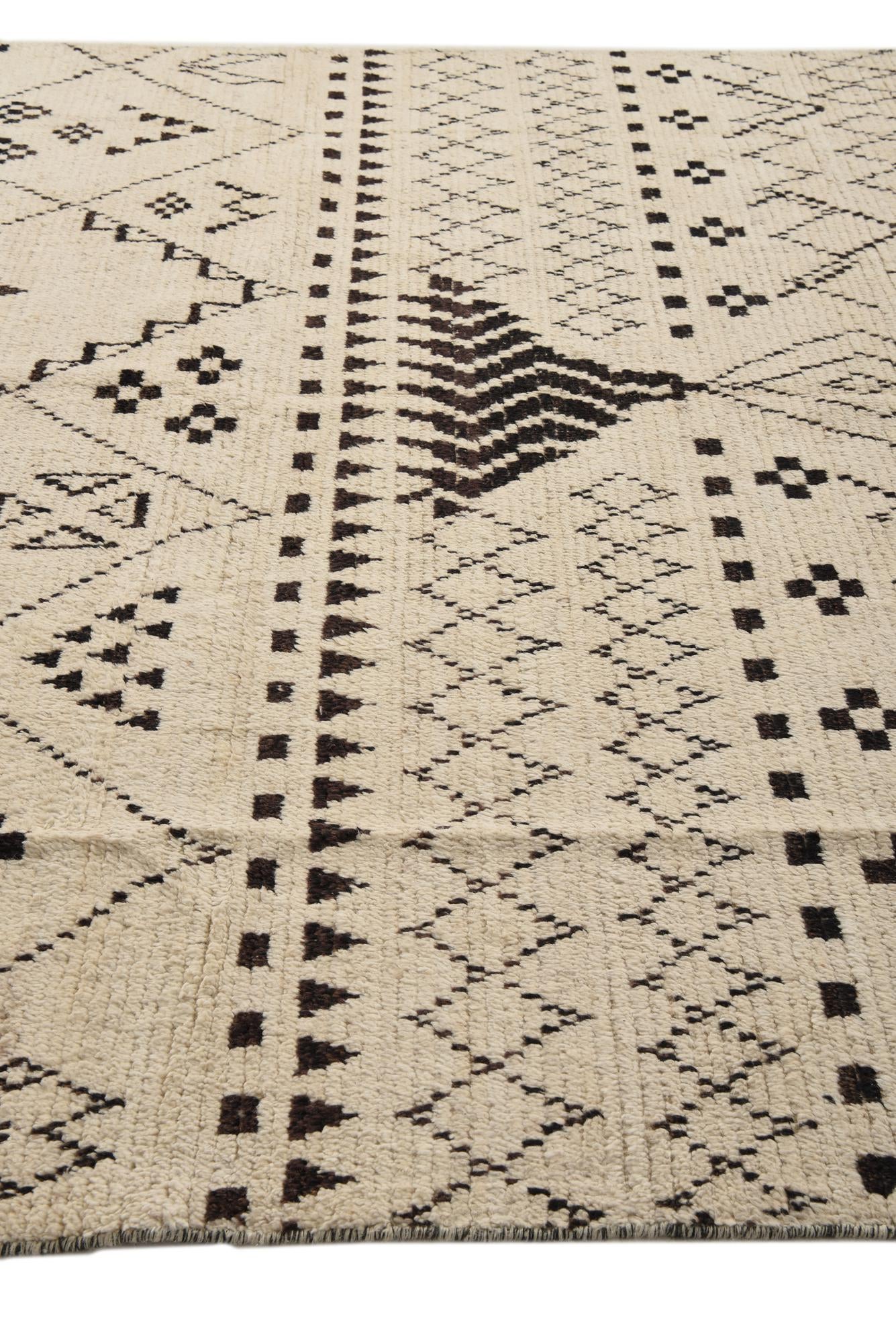8' 2 x 10' 2 Hand Knotted Moroccan Wool Rug