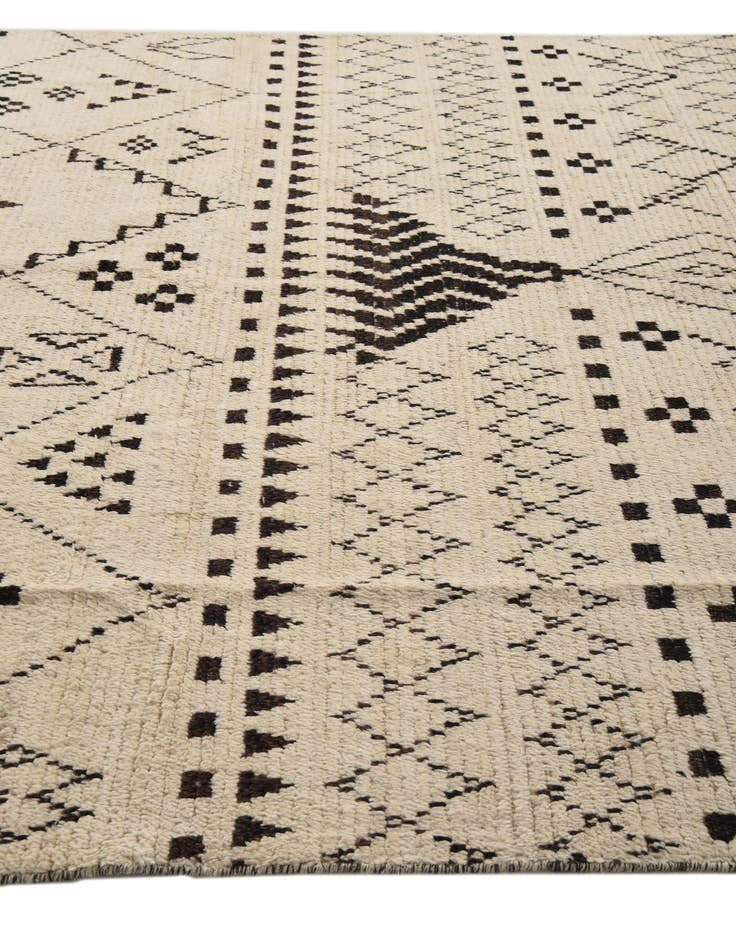 Detail image of 8' 2 x 10' 2  Hand Knotted Moroccan Wool Rug