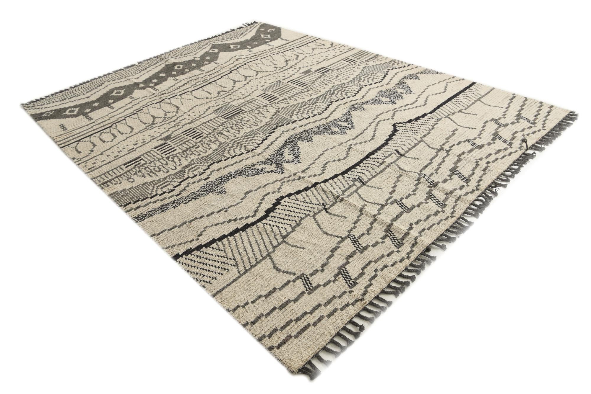 8' 1 x 10' 2 Hand Knotted Moroccan Wool Rug