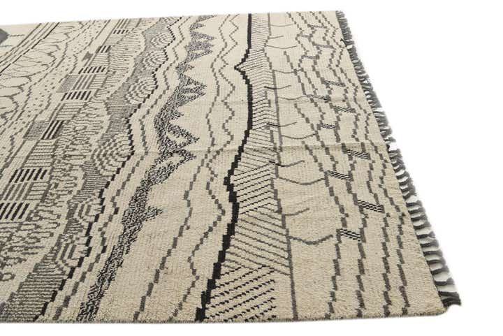 8' 1 x 10' 2 Hand Knotted Moroccan Wool Rug