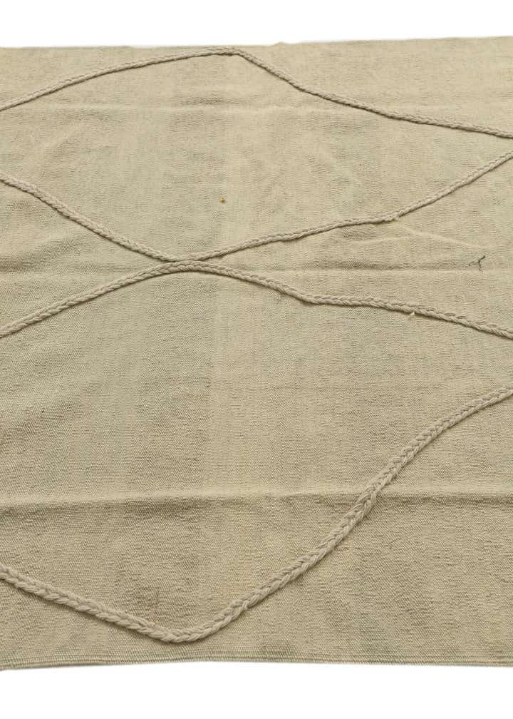 4' 1 x 6' Hand Knotted Moroccan Wool Rug