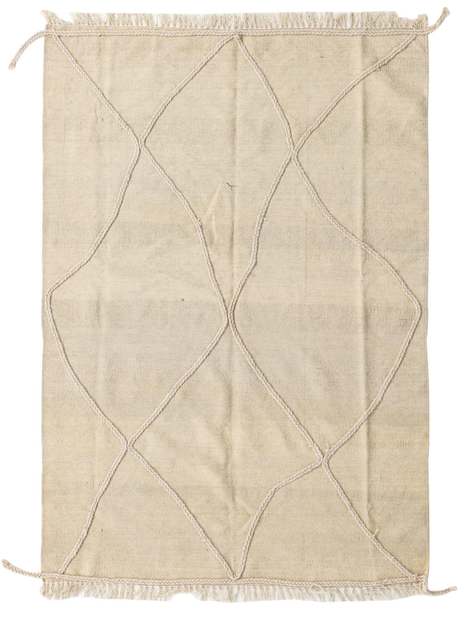 4' 1 x 6' Hand Knotted Moroccan Wool Rug