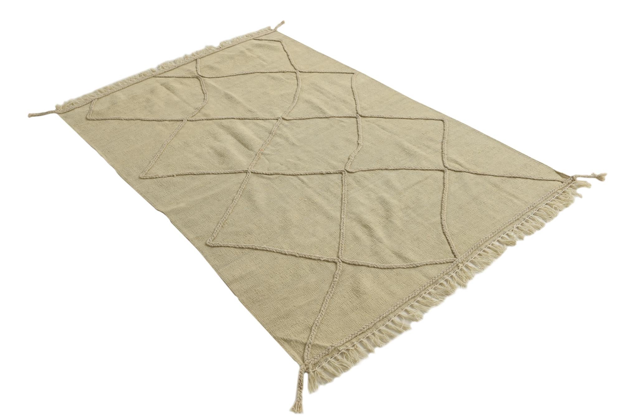 4' 1 x 6' 1 Hand Knotted Moroccan Wool Rug