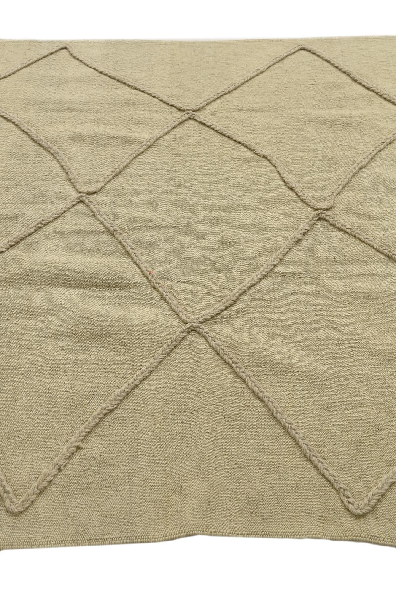 4' 1 x 6' 1 Hand Knotted Moroccan Wool Rug