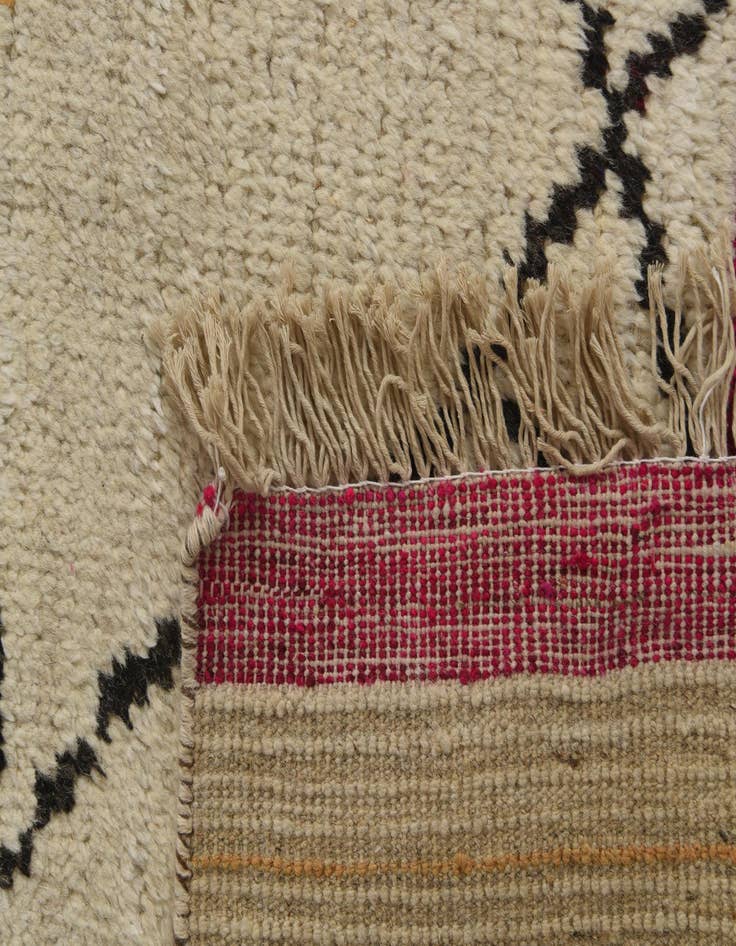 Detail image of 10' x 15' Hand Knotted Moroccan Wool Rug