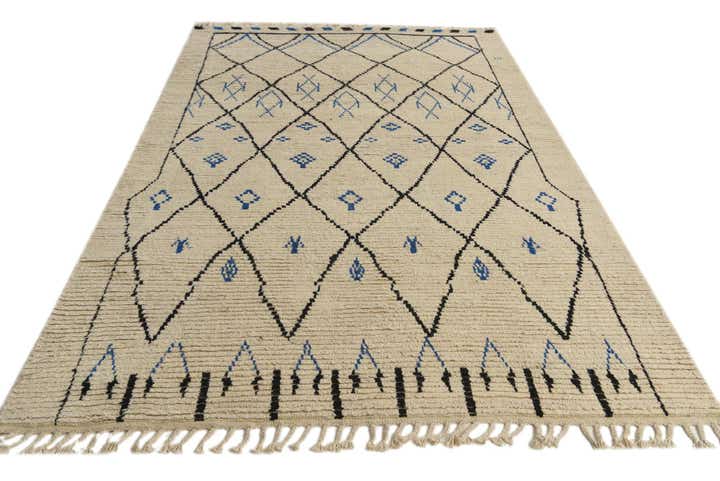 6' x 9' 3 Hand Knotted Moroccan Wool Rug
