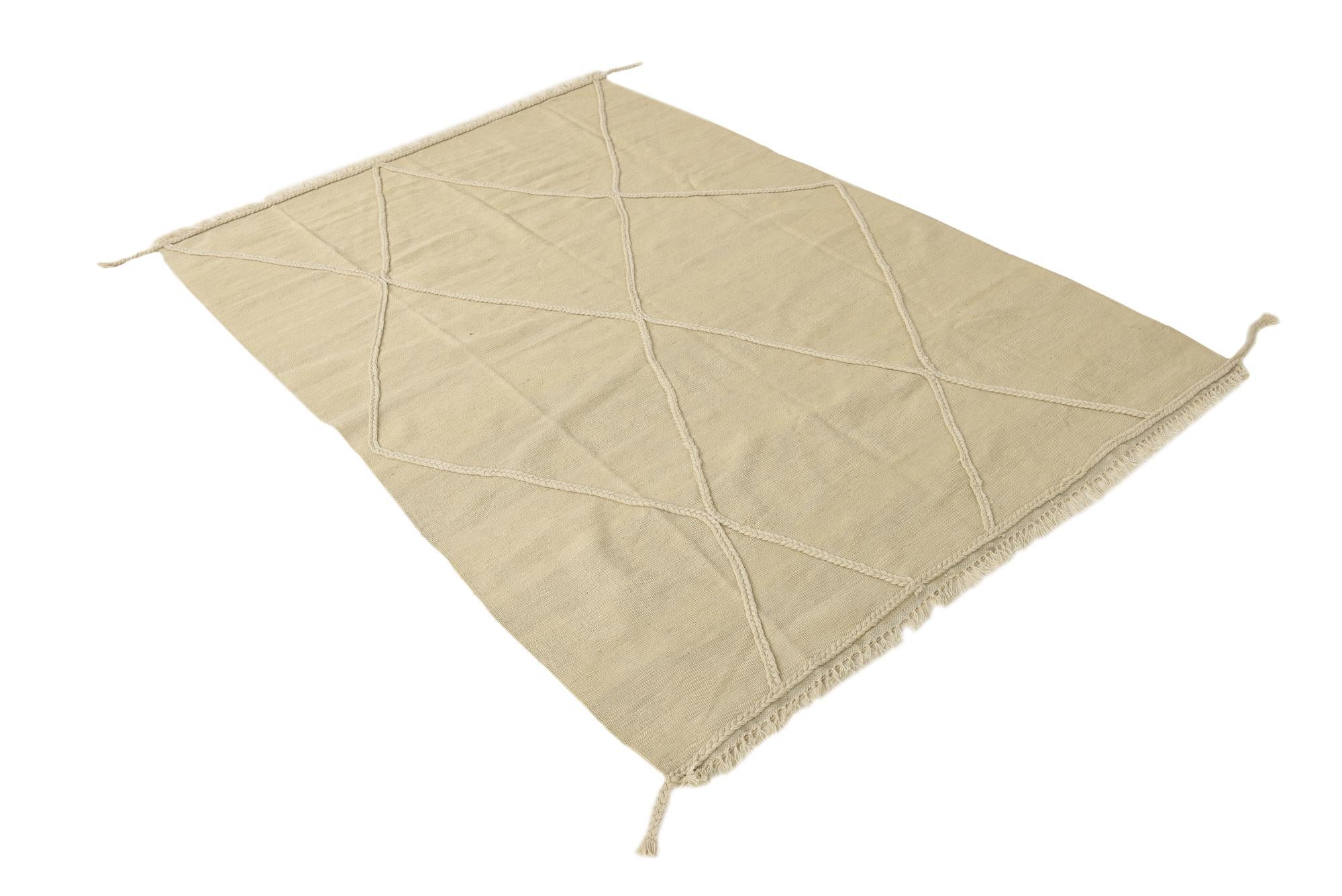 4' 8 x 6' 10 Hand Knotted Moroccan Wool Rug