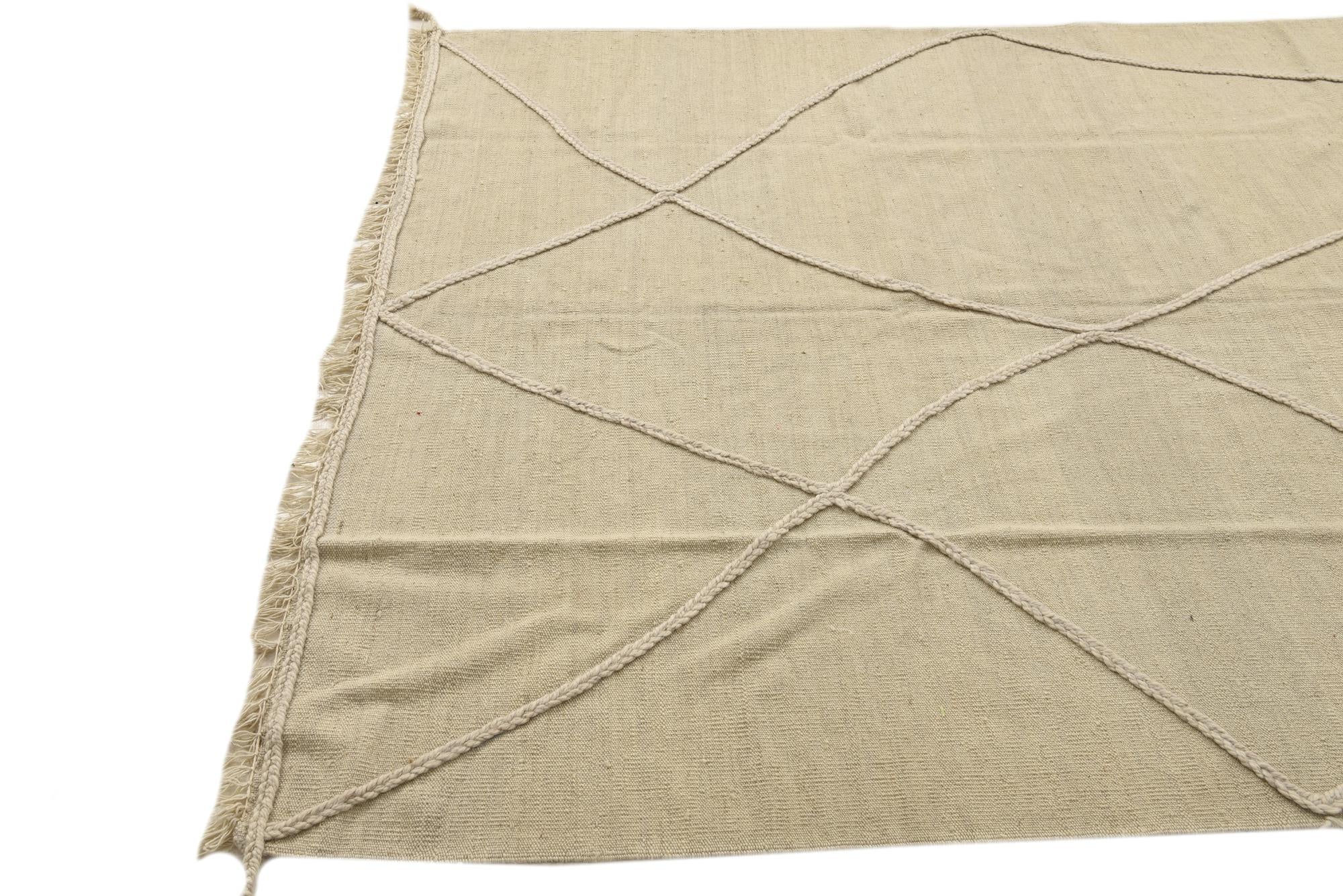 5' 6 x 8' 2 Hand Knotted Moroccan Wool Rug