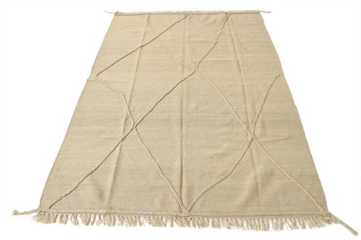 Detail image of 4' 10 x 6' 10 Hand Knotted Moroccan Wool Rug