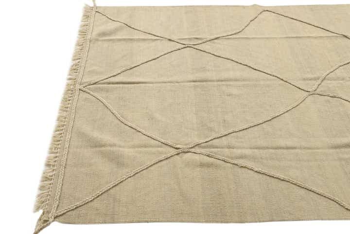 4' 10 x 6' 10 Hand Knotted Moroccan Wool Rug