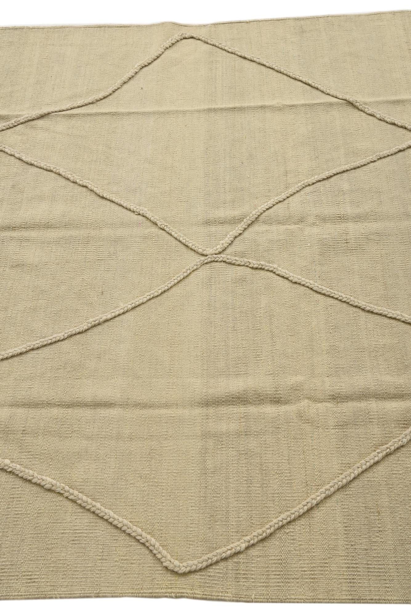 4' 10 x 6' 10 Hand Knotted Moroccan Wool Rug