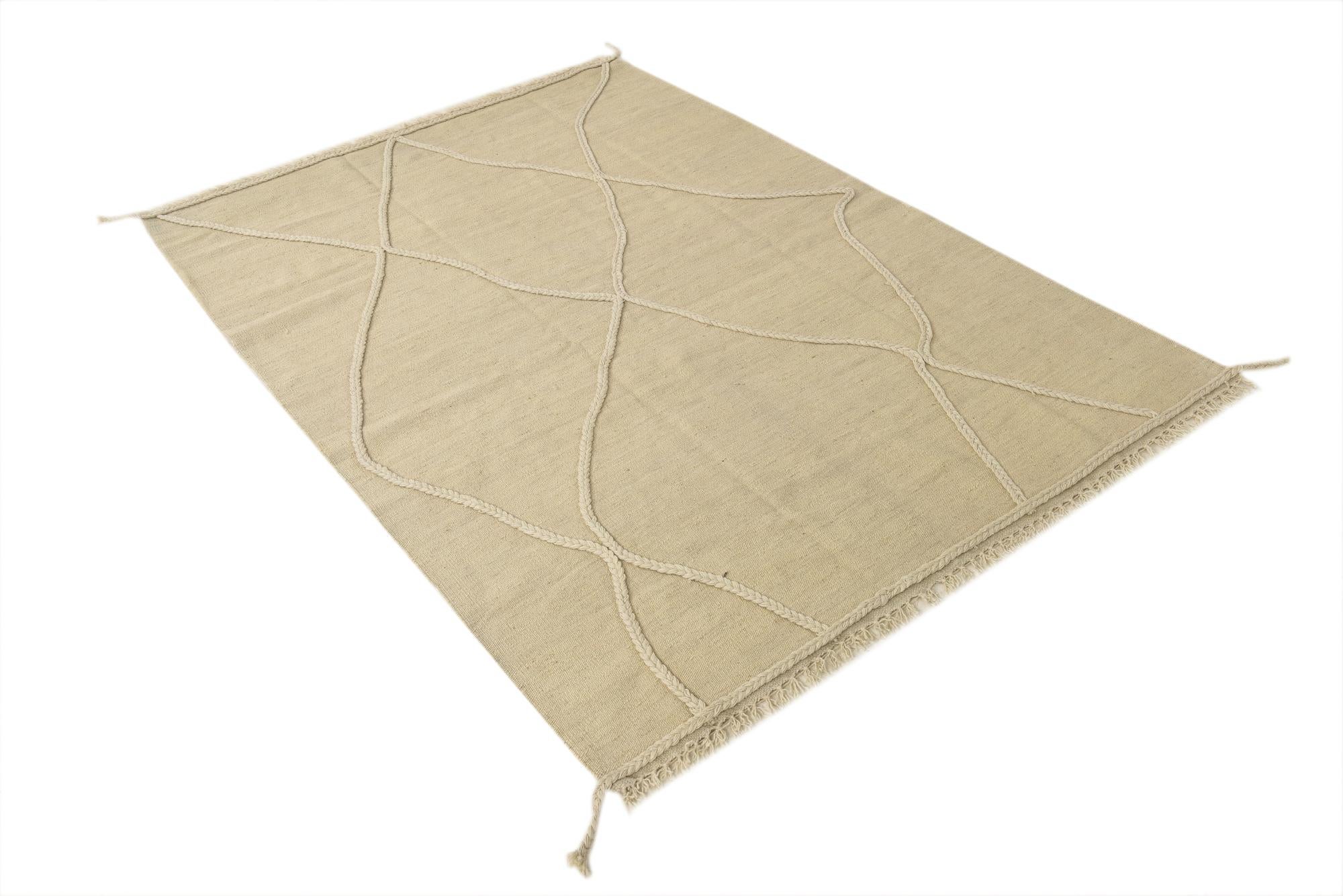 4' 2 x 6' Hand Knotted Moroccan Wool Rug