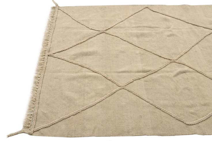 Detail image of 4' 1 x 6' 1 Hand Knotted Moroccan Wool Rug