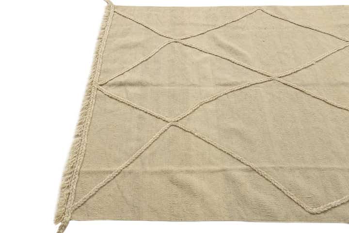 4' 1 x 5' 11 Hand Knotted Moroccan Wool Rug