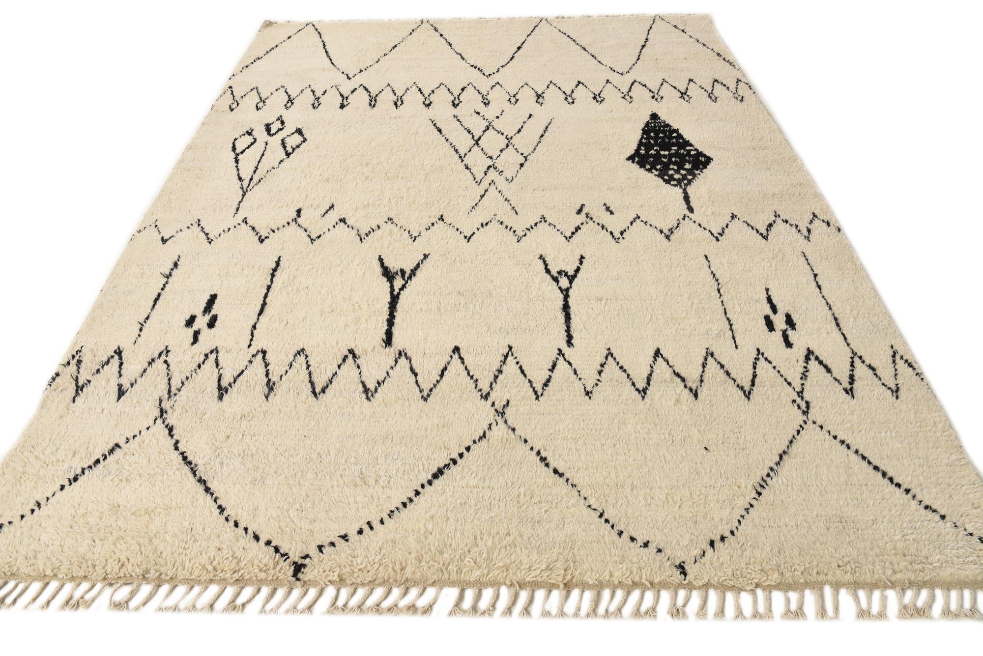 7' 10 x 10' Hand Knotted Moroccan Wool Rug