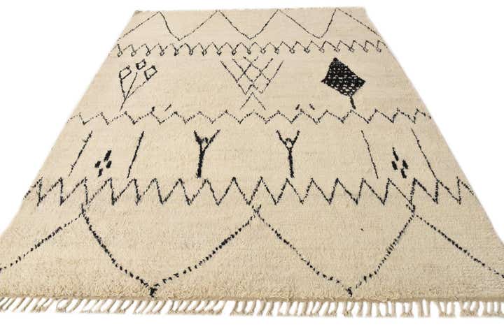 7' 10 x 10' Hand Knotted Moroccan Wool Rug