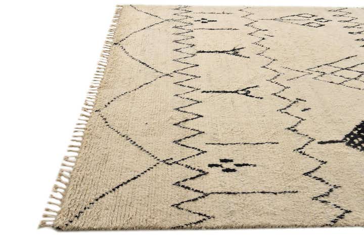 7' 10 x 10' Hand Knotted Moroccan Wool Rug