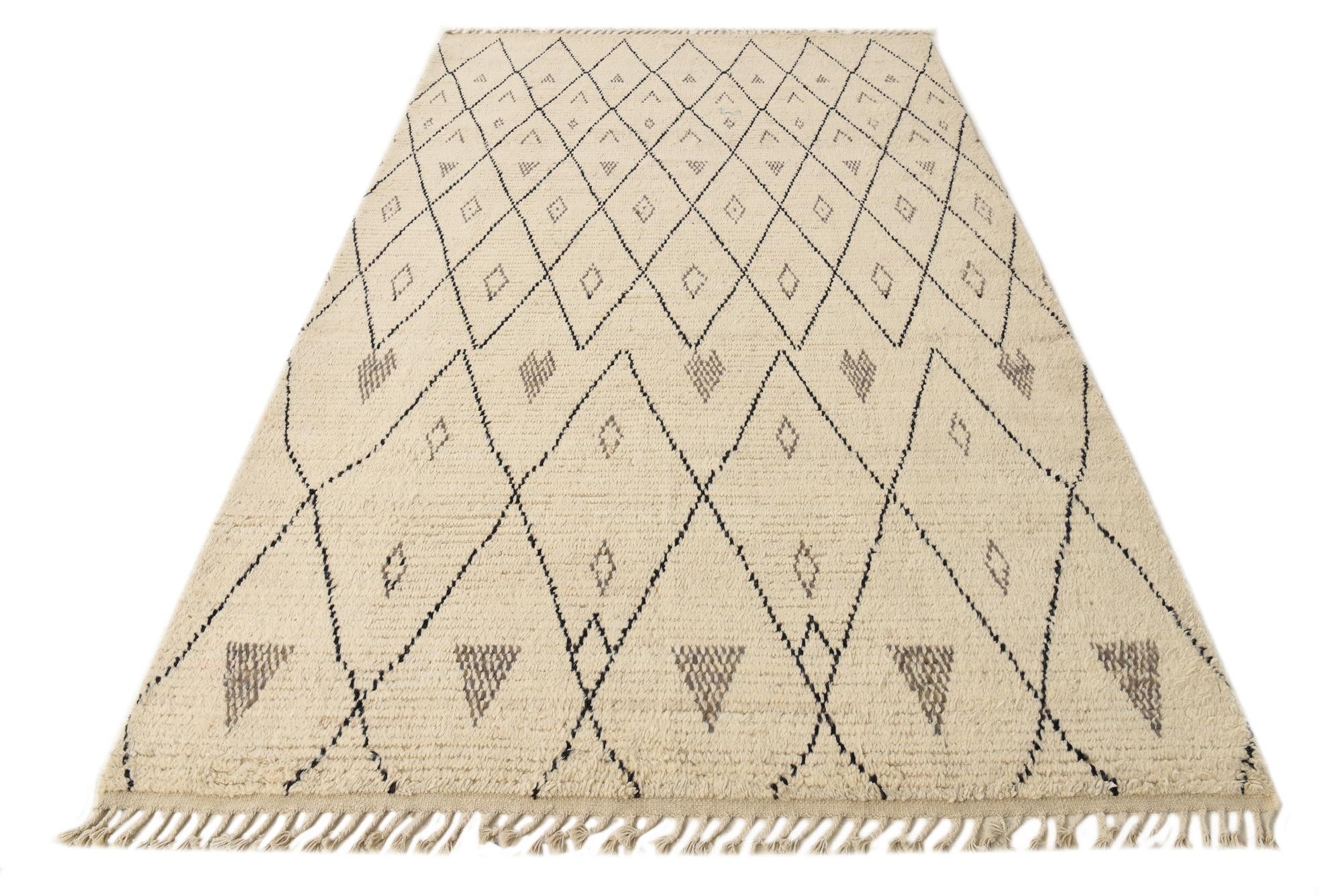 5' 11 x 9' 6 Hand Knotted Moroccan Wool Rug