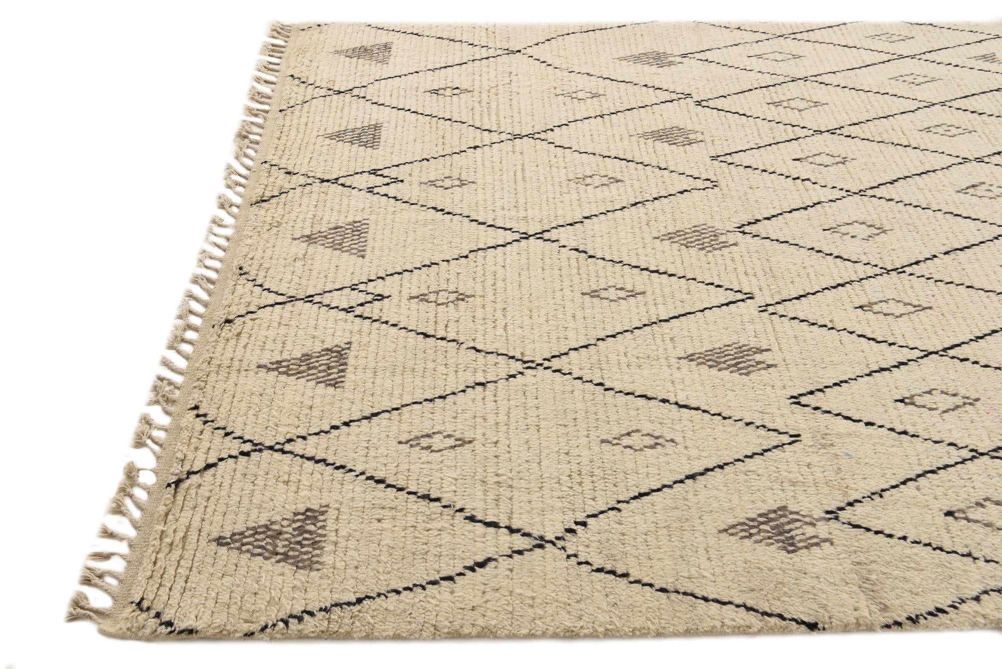 5' 11 x 9' 6 Hand Knotted Moroccan Wool Rug