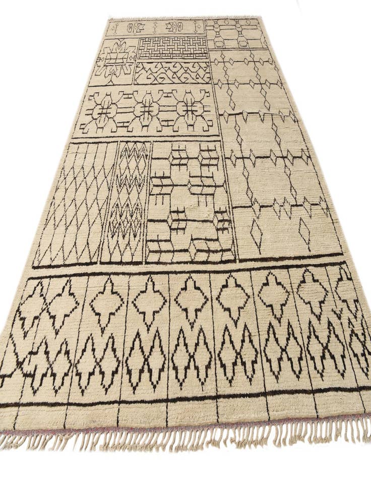 Detail image of 8' 9 x 12' 7 Hand Knotted Moroccan Wool Rug