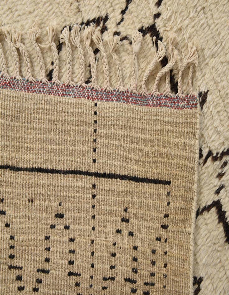 Detail image of 8' 9 x 12' 7  Hand Knotted Moroccan Wool Rug