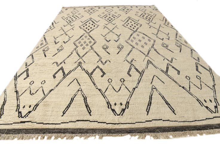 Detail image of 10' x 14' 7 Hand Knotted Moroccan Wool Rug