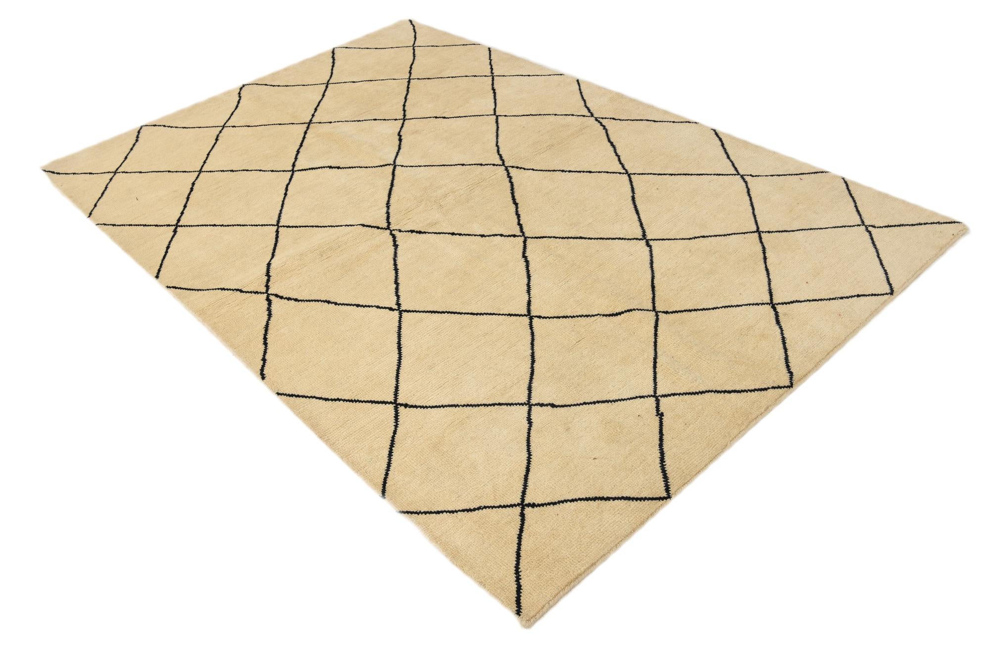 5' 5 x 8' 2 Hand Knotted Moroccan Wool Rug