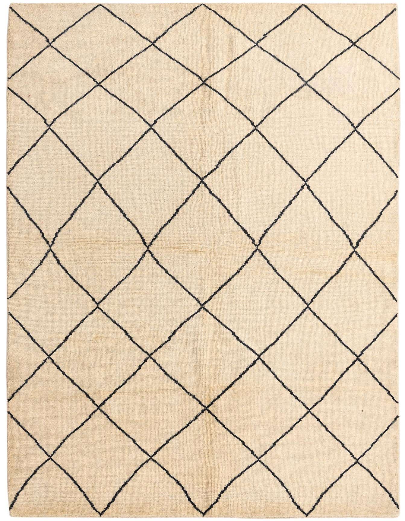 5' 5 x 8' 2 Hand Knotted Moroccan Wool Rug