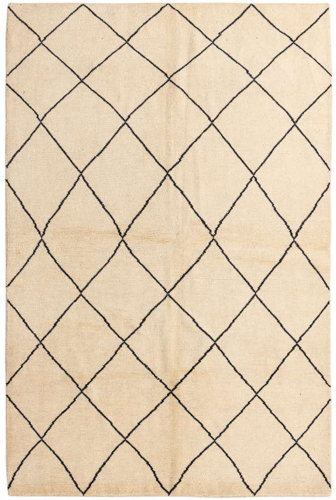 5' 5 x 8' 2 Hand Knotted Moroccan Wool Rug