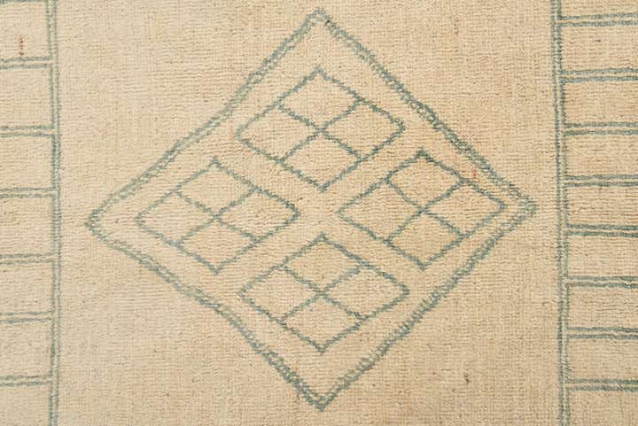 6' 6 x 9' 8 Hand Knotted Moroccan Wool Rug