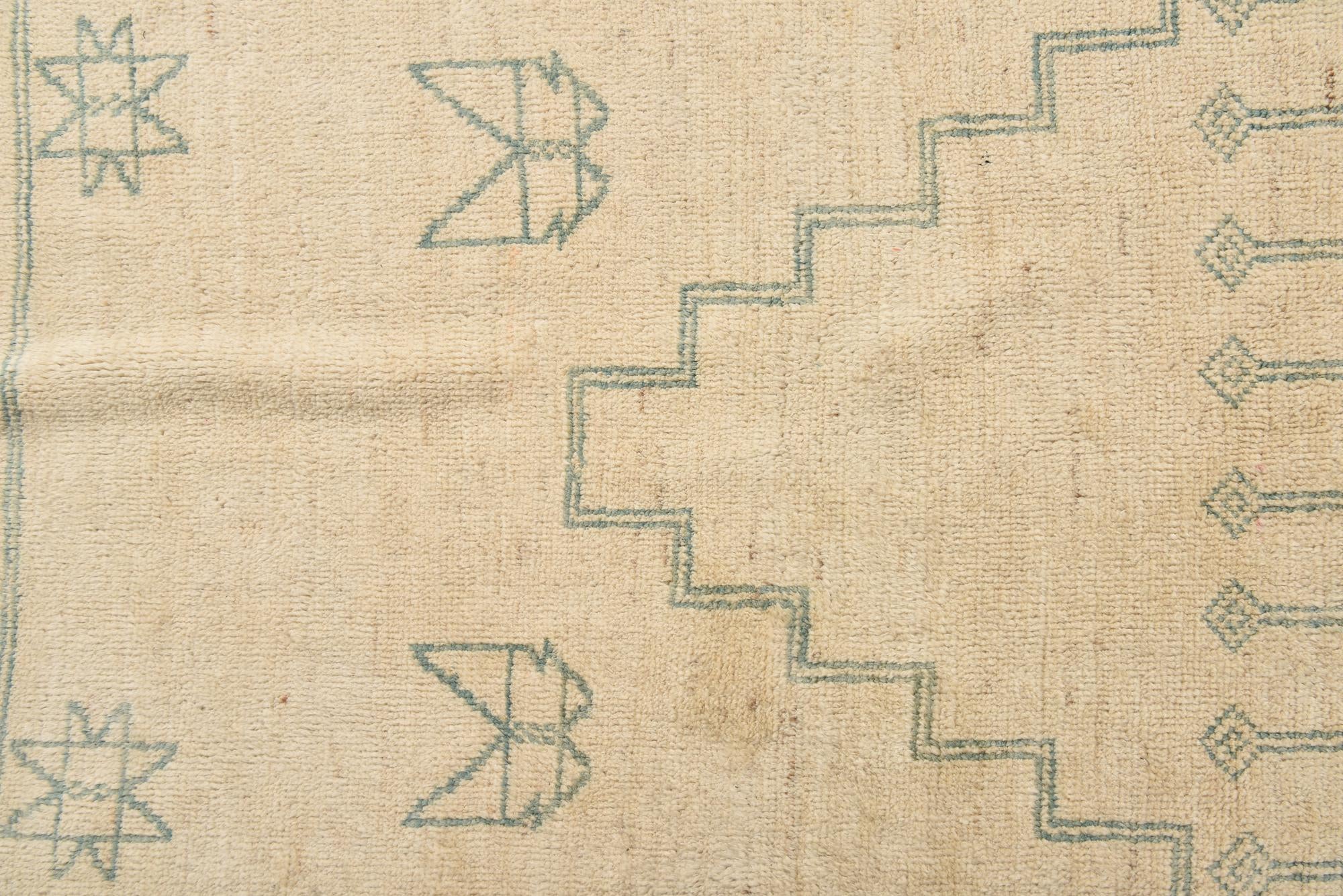 6' 6 x 9' 8 Hand Knotted Moroccan Wool Rug