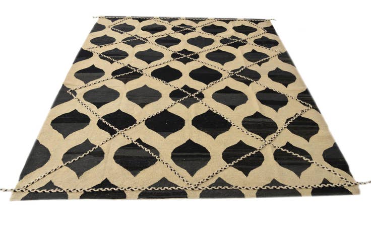 Detail image of 6' 5 x 7' 10 Hand Knotted Moroccan Wool Rug