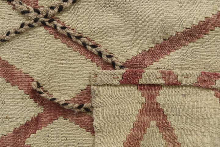 5' 9 x 7' 8 Hand Knotted Moroccan Wool Rug