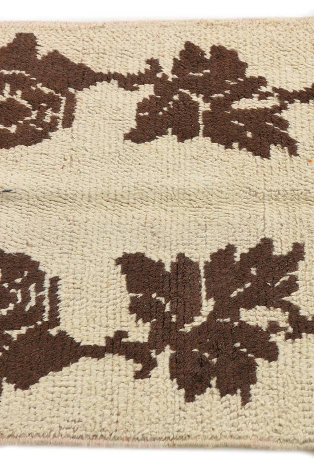 Detail image of 2' 6 x 4' 7 Hand Knotted Moroccan Wool Rug