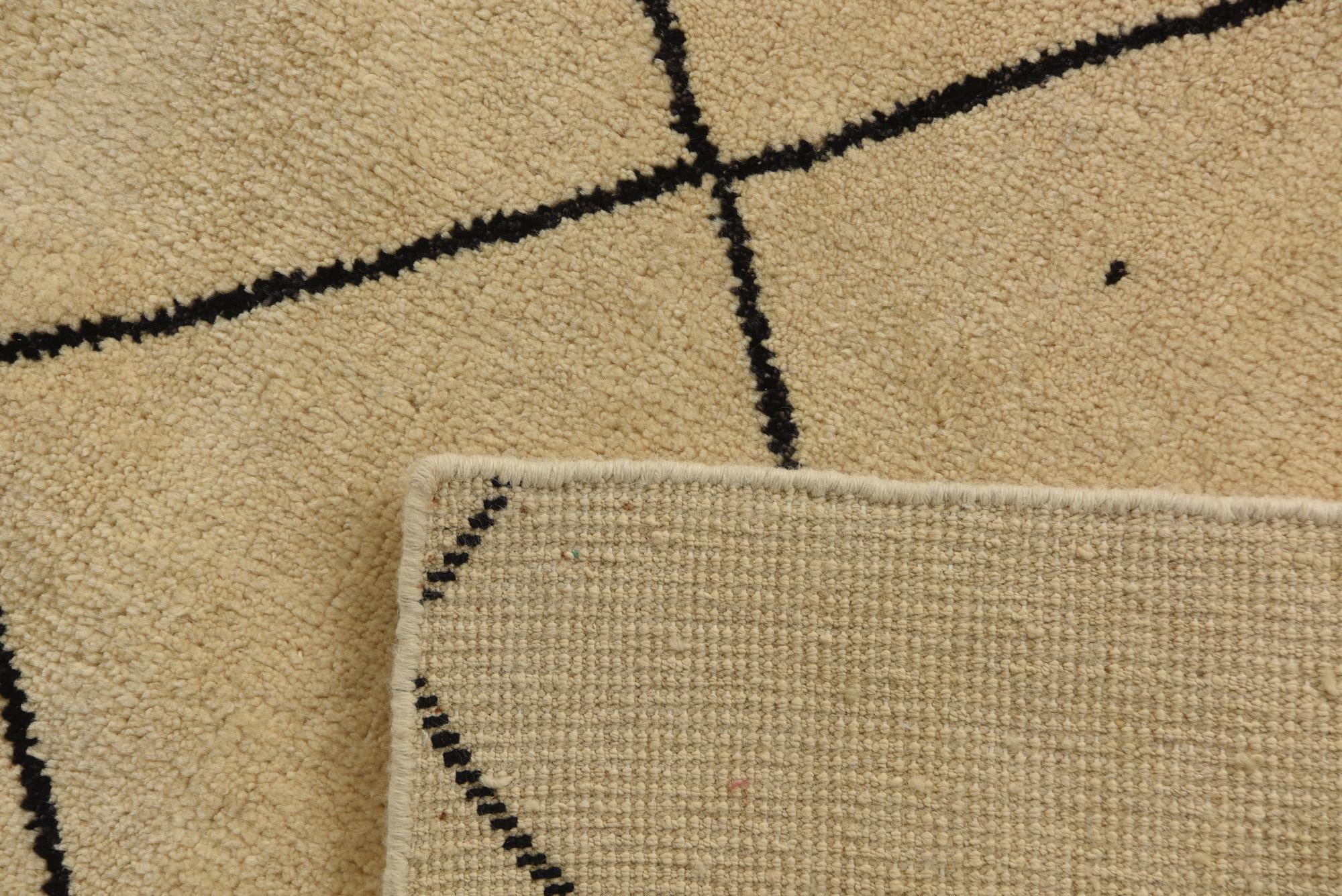 5' 6 x 8' Hand Knotted Moroccan Wool Rug