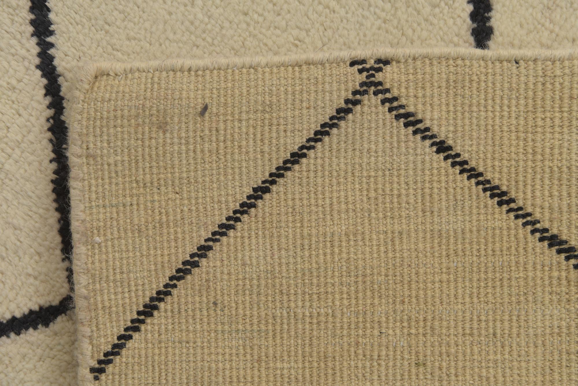 5' 5 x 8' Hand Knotted Moroccan Wool Rug