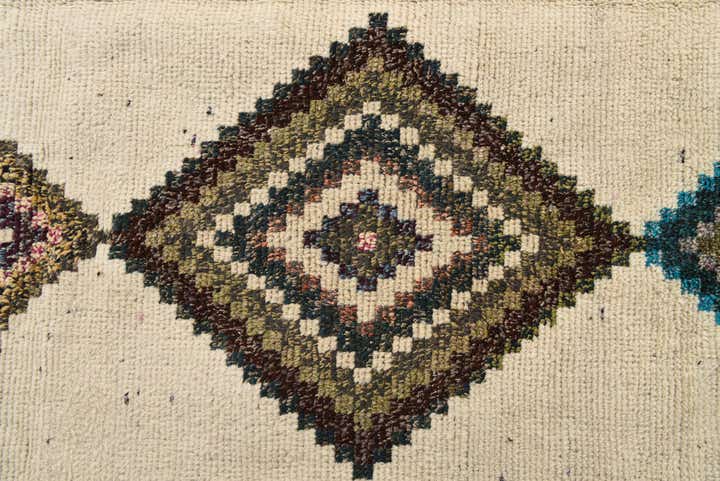 9' x 12' 4 Hand Knotted Moroccan Wool Rug