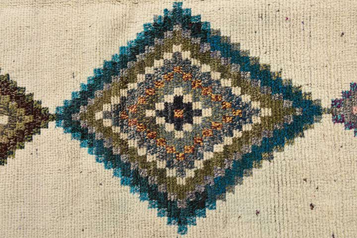 9' x 12' 4 Hand Knotted Moroccan Wool Rug